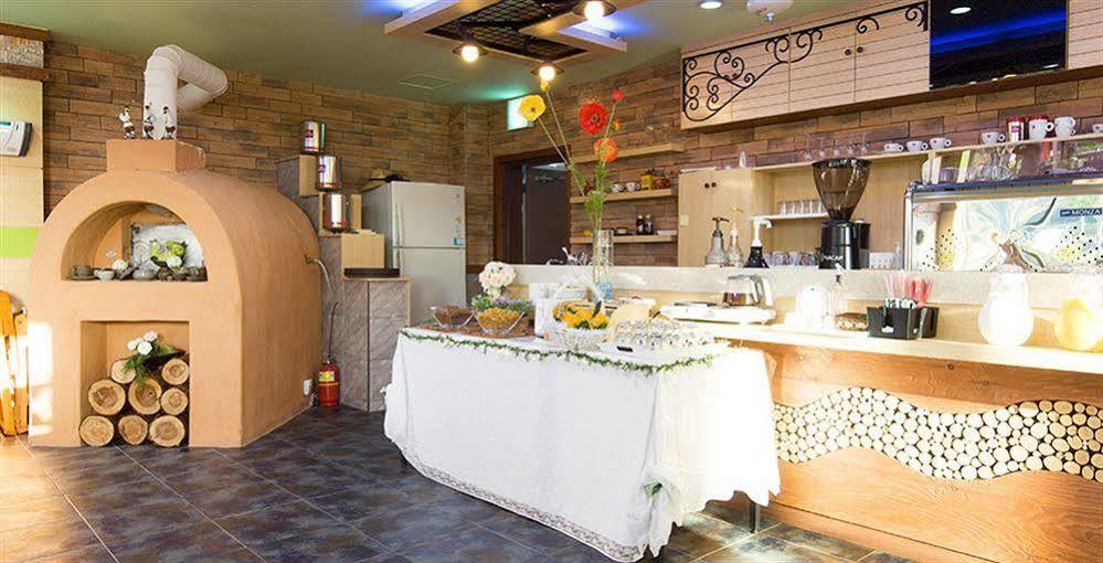 Famille Spa Resort Seogwipo Zewnętrze zdjęcie