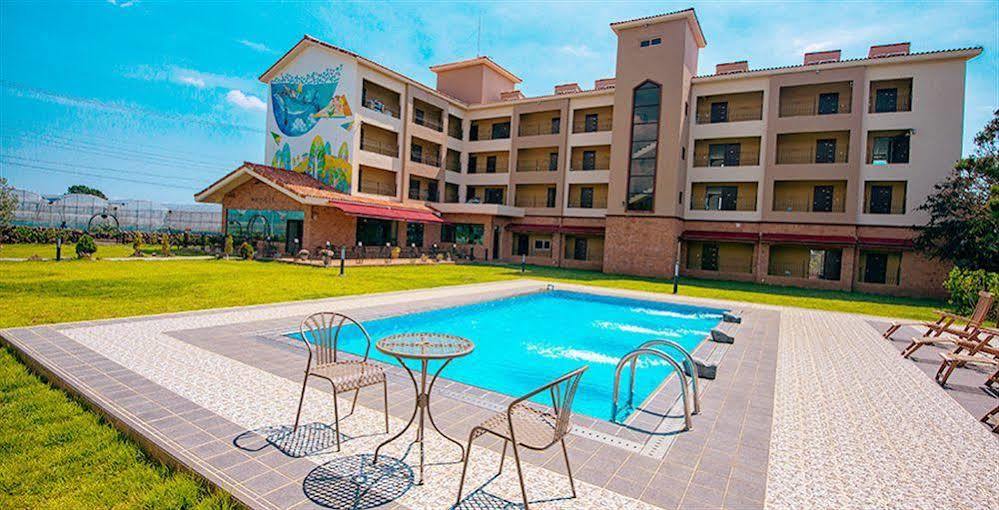 Famille Spa Resort Seogwipo Zewnętrze zdjęcie