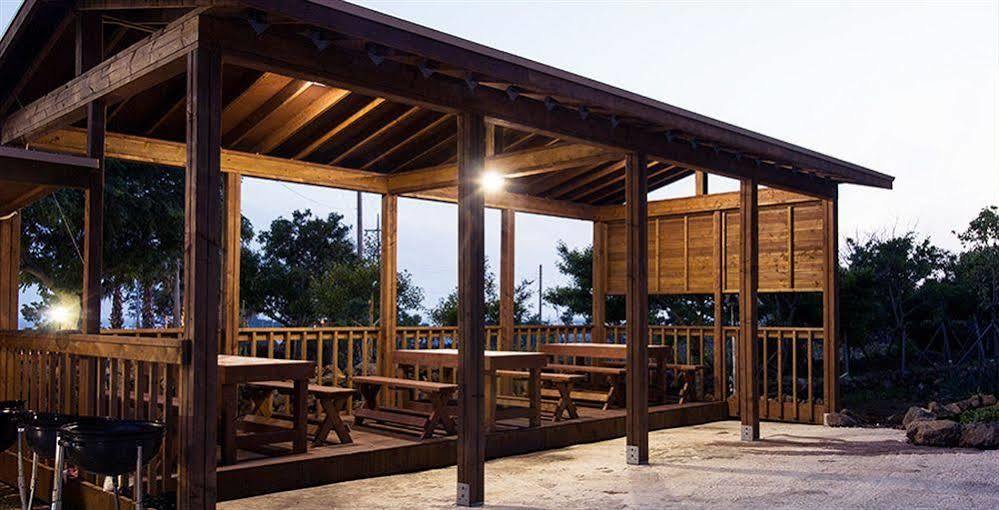 Famille Spa Resort Seogwipo Zewnętrze zdjęcie