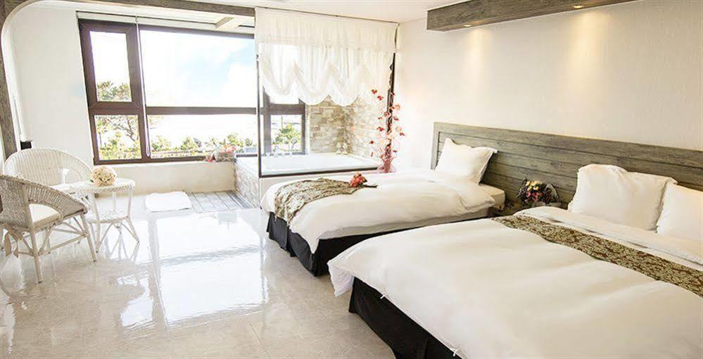 Famille Spa Resort Seogwipo Zewnętrze zdjęcie